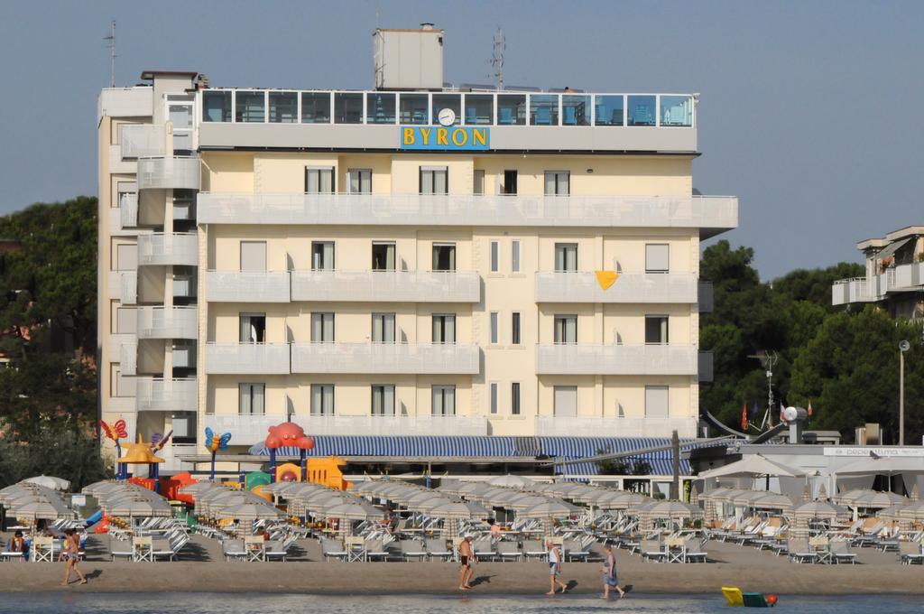 Hotel Byron Milano Marittima Exteriör bild