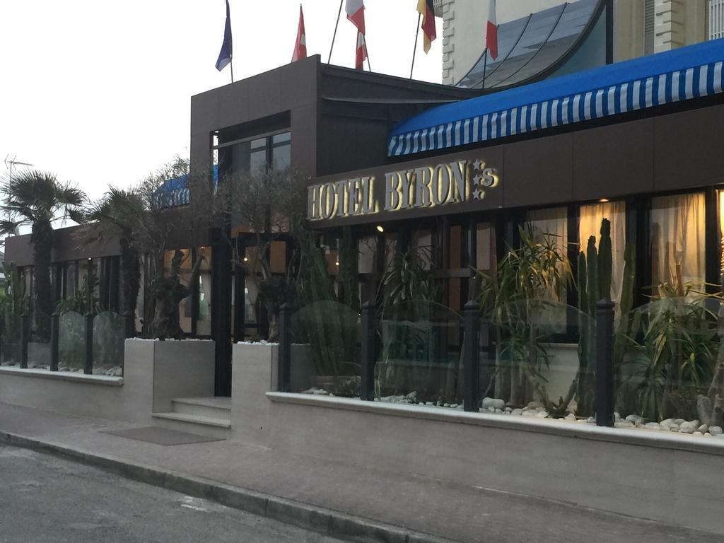 Hotel Byron Milano Marittima Exteriör bild